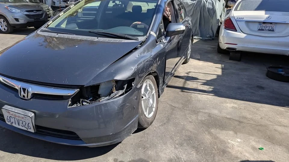 2008 Honda Civic 8th Gen - Image 2 of 5