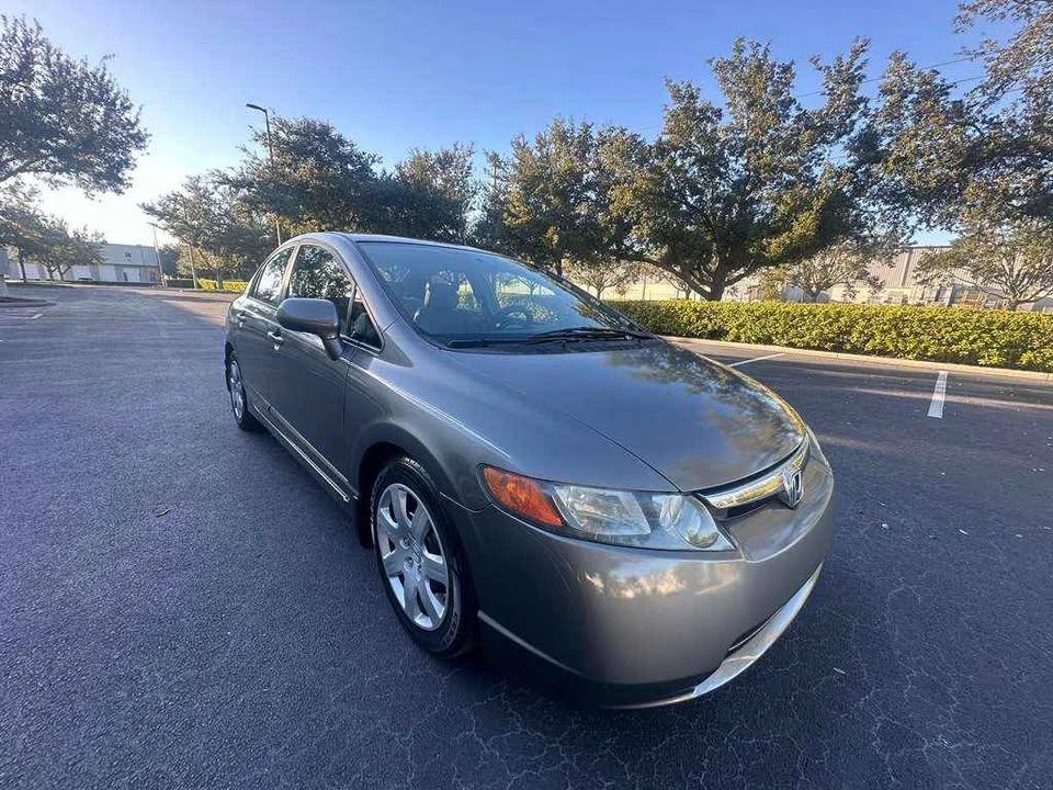 2008 Honda Civic 8th Gen - Image 2 of 14