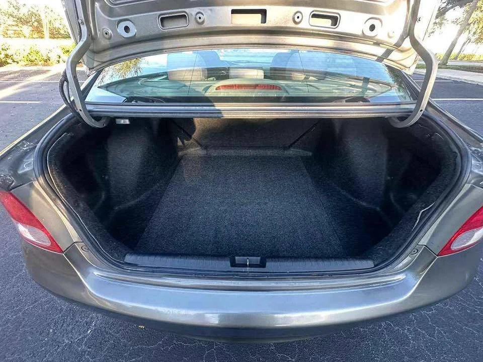 2008 Honda Civic 8th Gen - Image 10 of 14