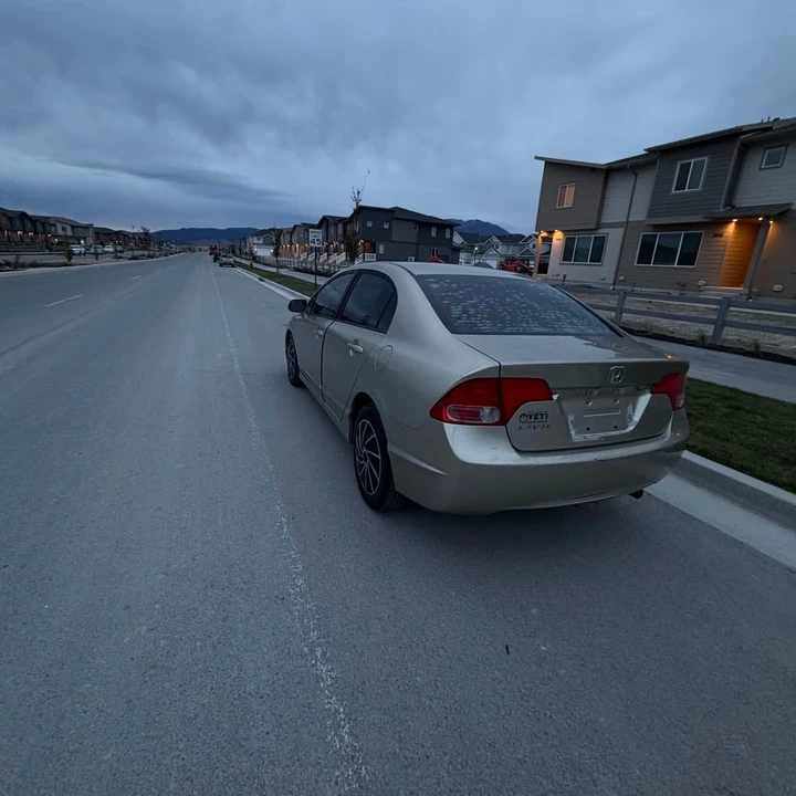 2008 Honda Civic 8th Gen - Image 3 of 7