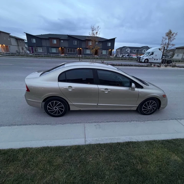 2008 Honda Civic 8th Gen - Image 5 of 7