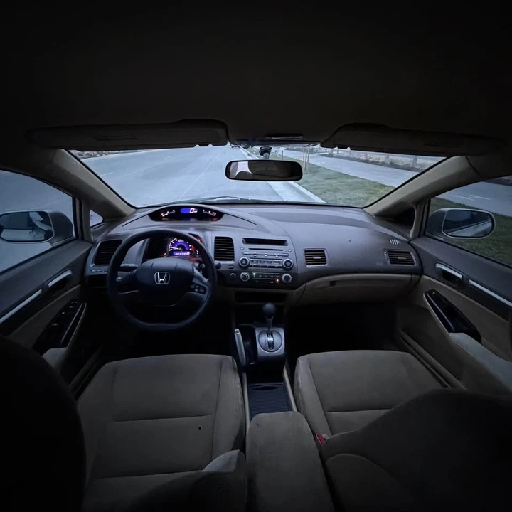 2008 Honda Civic 8th Gen - Image 6 of 7