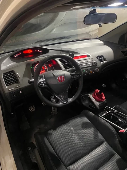 2008 Honda Civic Si 8th Gen - Image 3 of 5