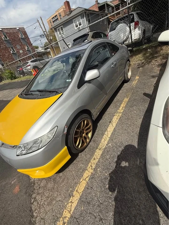 2008 Honda Civic Si 8th Gen - Image 2 of 4