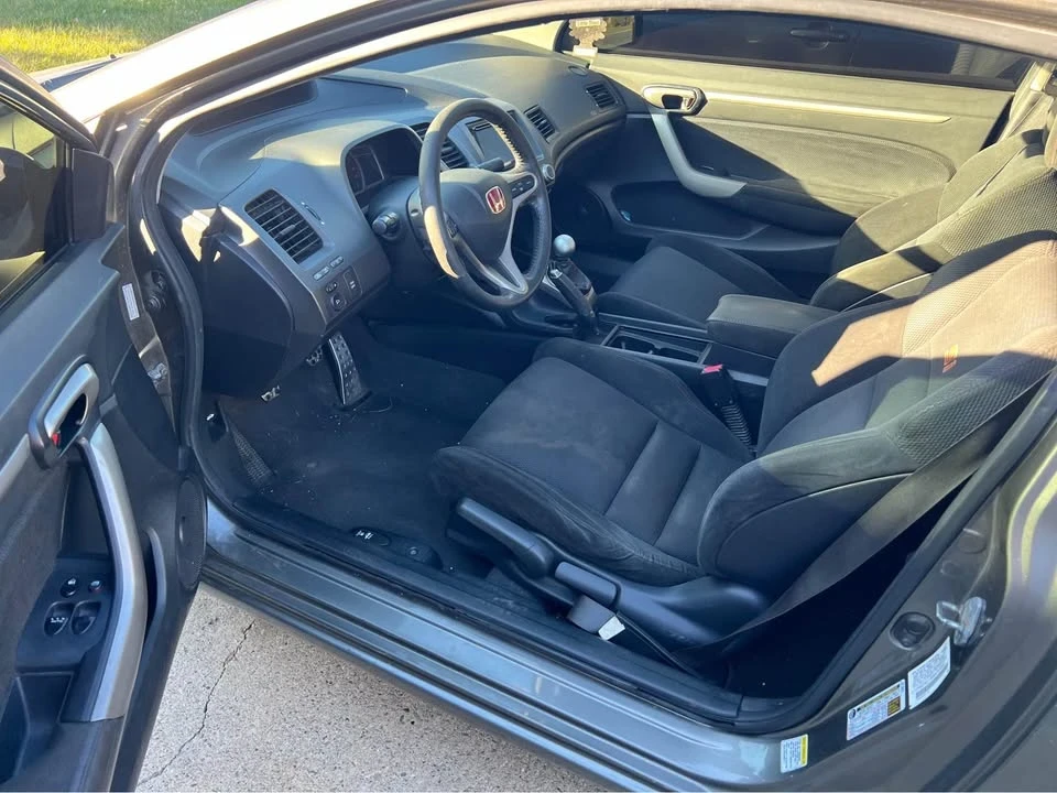 2008 Honda Civic Si 8th Gen - Image 2 of 11