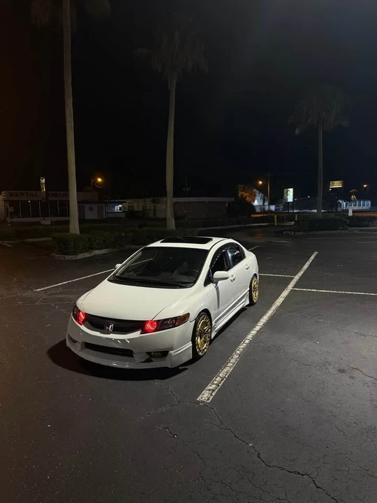2008 Honda Civic Si 8th Gen - Image 4 of 5