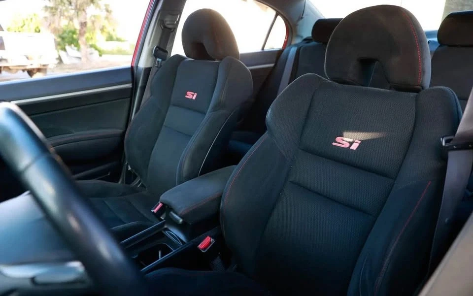 2008 Honda Civic Si 8th Gen - Image 9 of 19