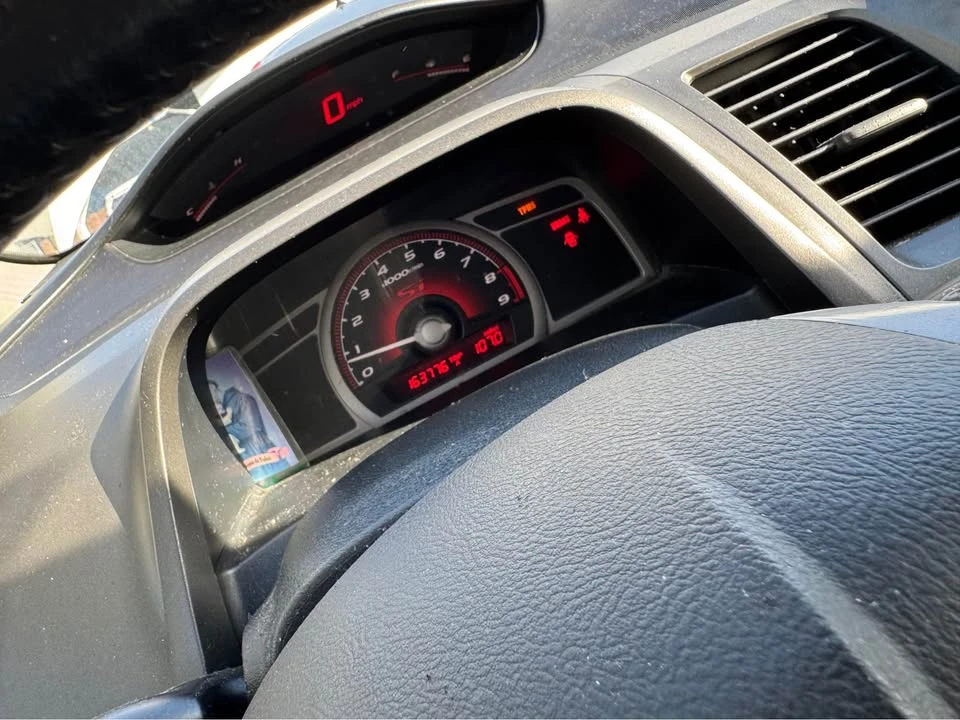 2008 Honda Civic Si 8th Gen - Image 2 of 9