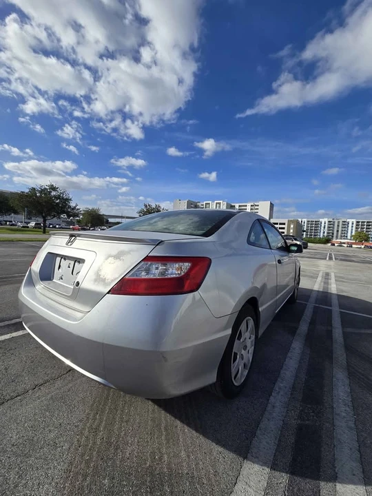 2008 Honda Civic 8th Gen - Image 7 of 13