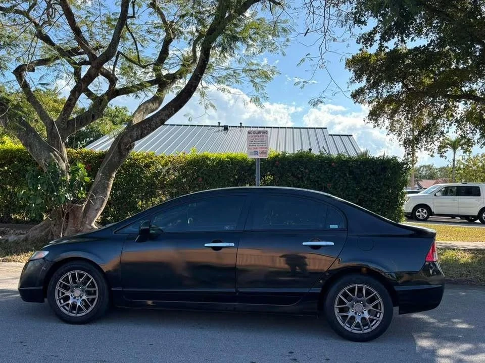 2008 Honda Civic 8th Gen - Image 5 of 6