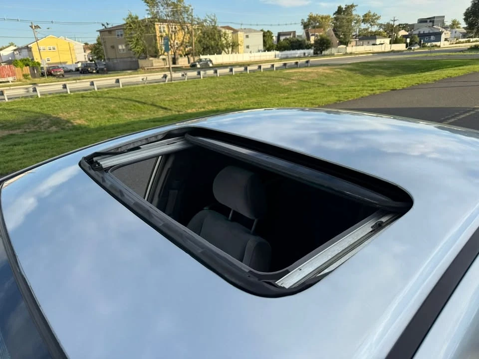 2008 Honda Civic 8th Gen - Image 13 of 18