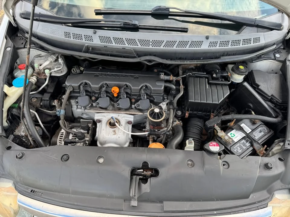 2008 Honda Civic 8th Gen - Image 17 of 18