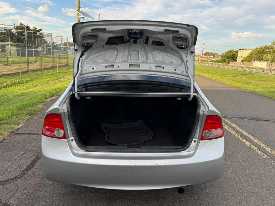 2008 Honda Civic 8th Gen - Image 14 of 18