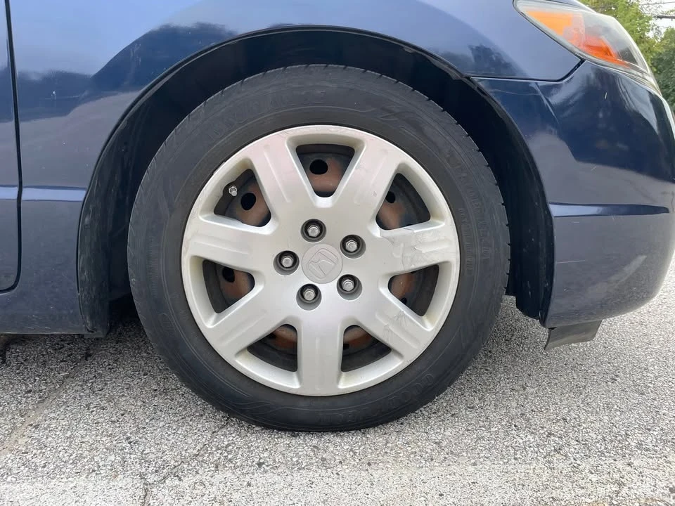 2008 Honda Civic 8th Gen - Image 6 of 18