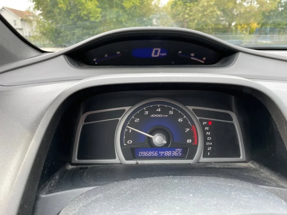 2008 Honda Civic 8th Gen - Image 9 of 18