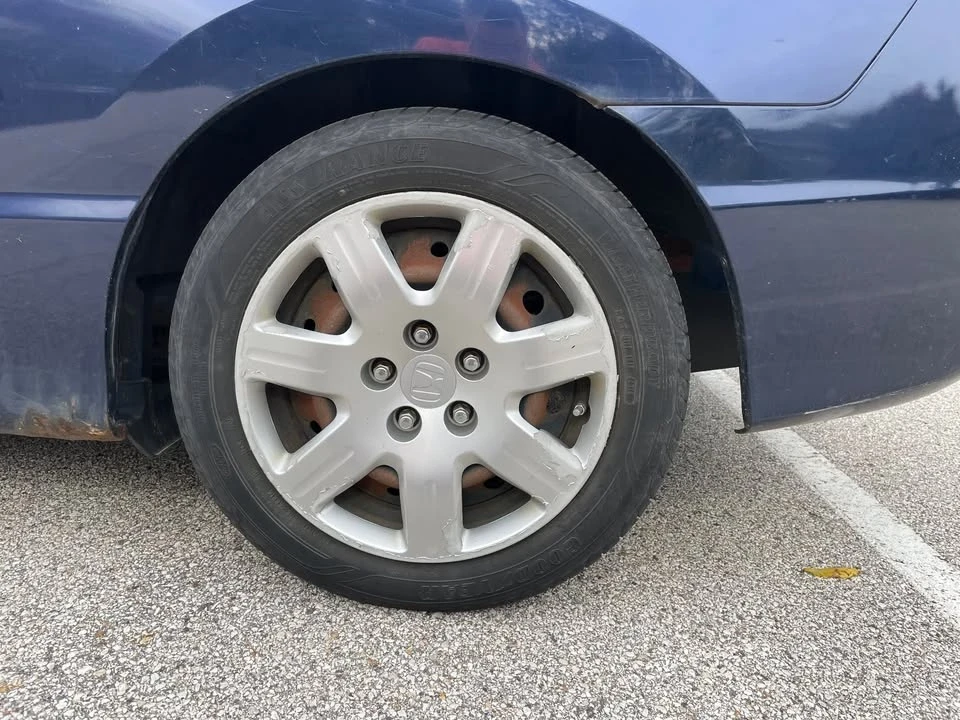 2008 Honda Civic 8th Gen - Image 7 of 18