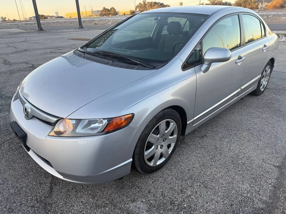 2008 Honda Civic 8th Gen - Image 3 of 15