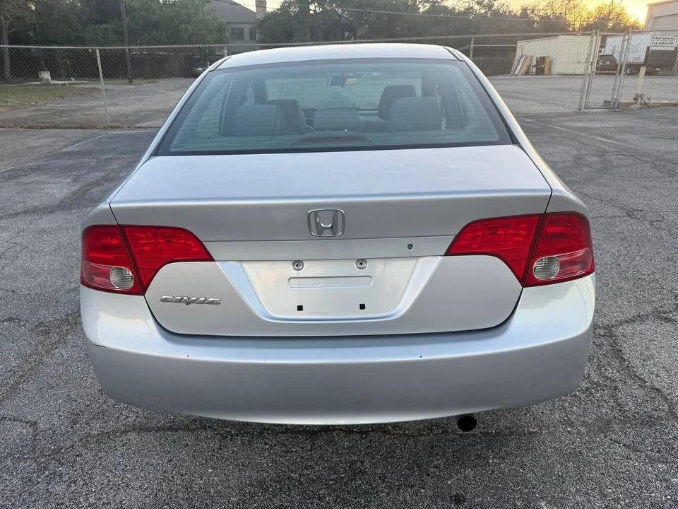 2008 Honda Civic 8th Gen - Image 7 of 15