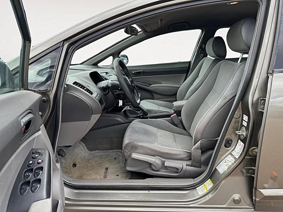 2008 Honda Civic 8th Gen - Image 8 of 14
