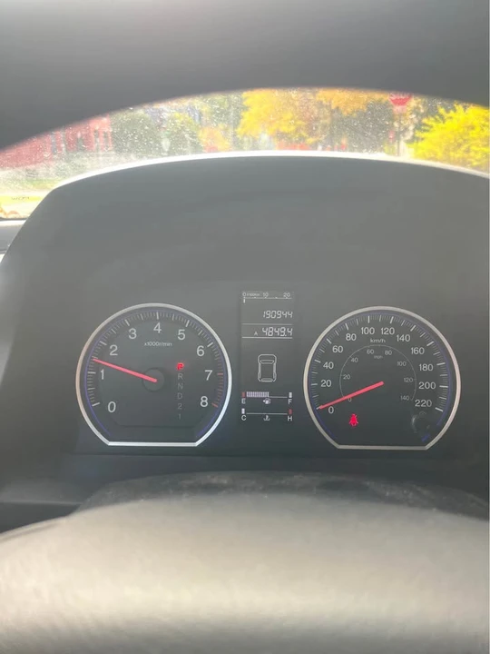 2008 Honda CR-V 3rd Gen - Image 2 of 7