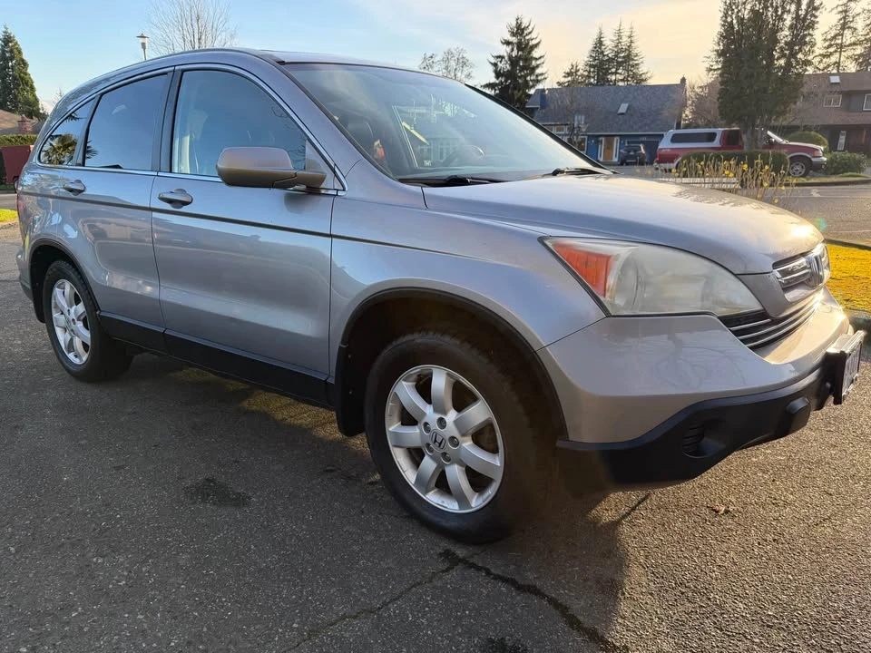 2008 Honda CR-V 3rd Gen - Image 2 of 8