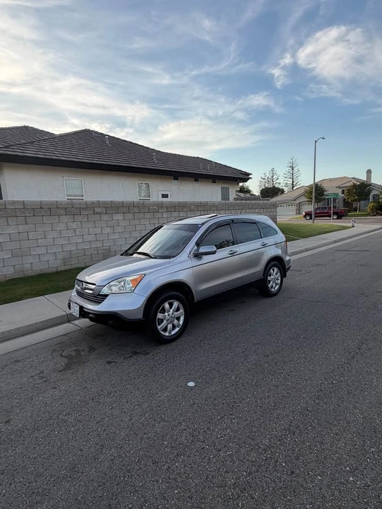 2008 Honda CR-V 3rd Gen - Image 3 of 7