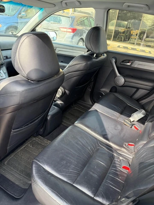 2008 Honda CR-V 3rd Gen - Image 6 of 8