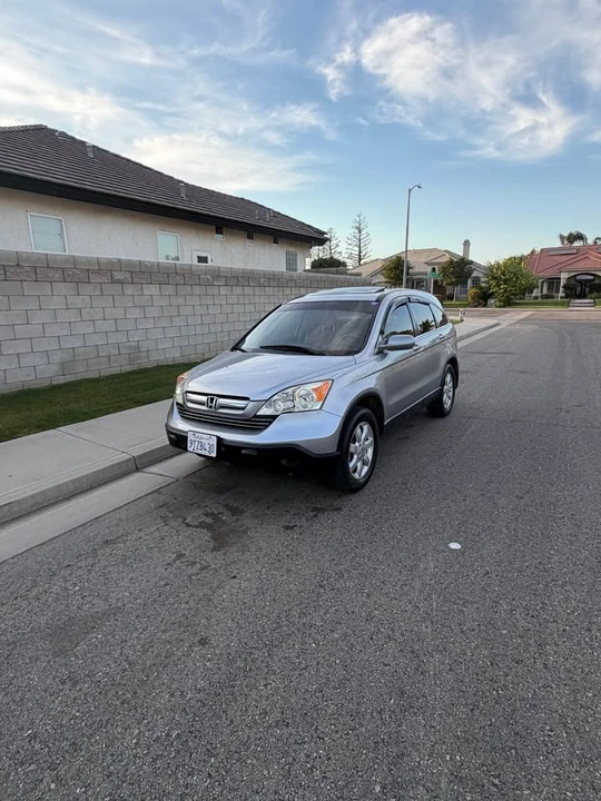 2008 Honda CR-V 3rd Gen - Image 2 of 7
