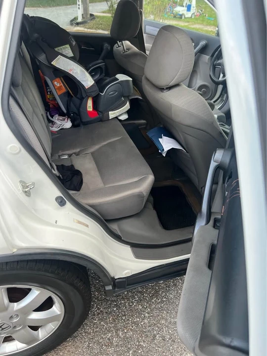 2008 Honda CR-V 3rd Gen - Image 6 of 10