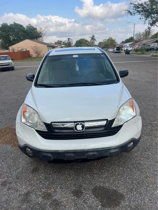 2008 Honda CR-V 3rd Gen - Image 2 of 10