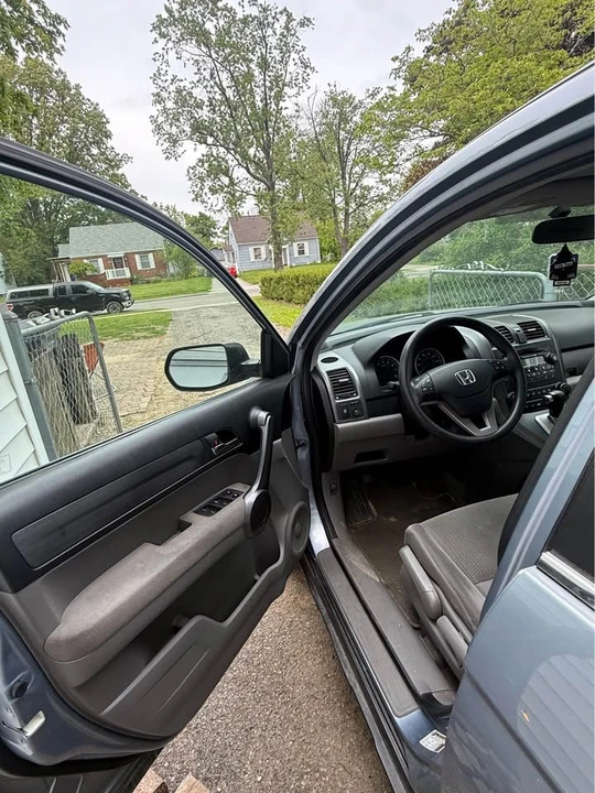 2008 Honda CR-V 3rd Gen - Image 4 of 6