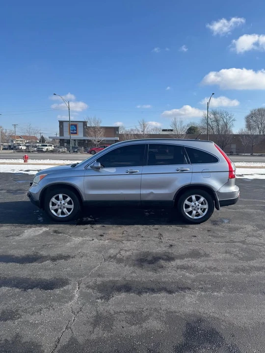2008 Honda CR-V 3rd Gen - Image 2 of 19