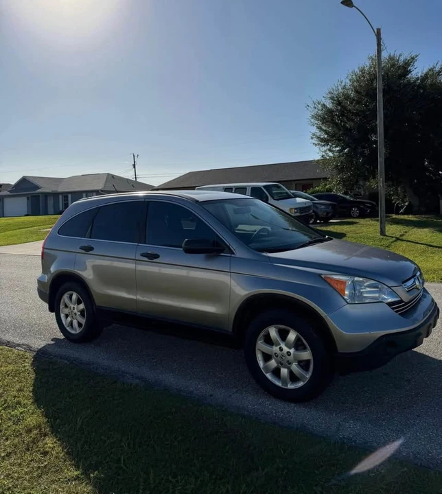 2008 Honda CR-V 3rd Gen - Image 2 of 7