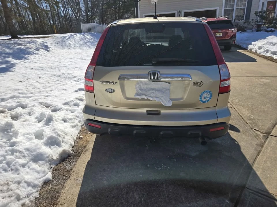 2008 Honda CR-V 3rd Gen - Image 3 of 7