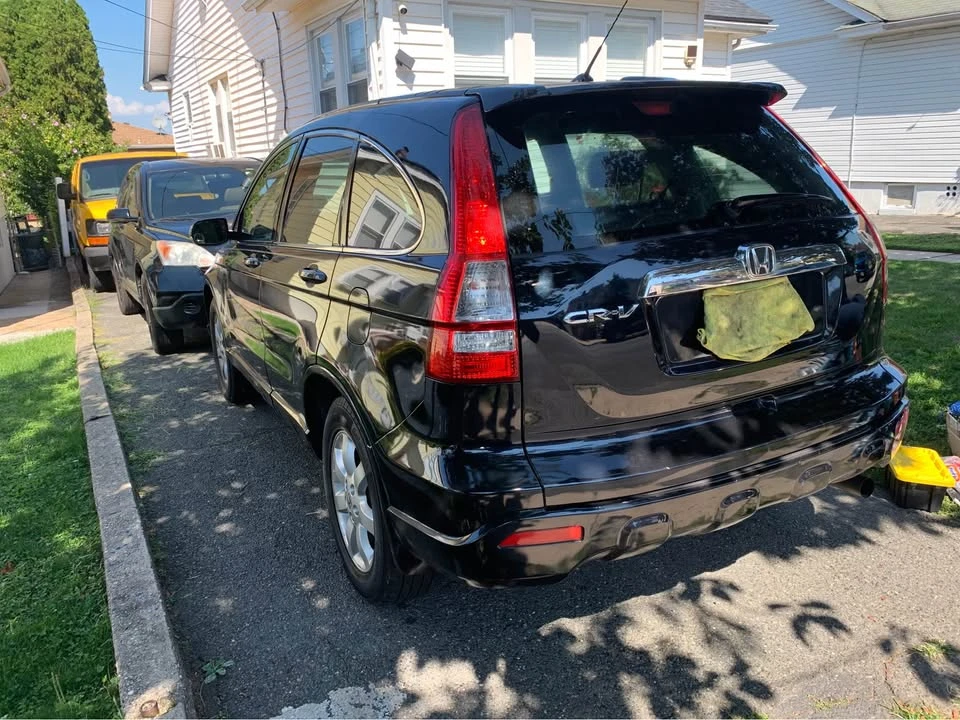 2008 Honda CR-V 3rd Gen - Image 2 of 12