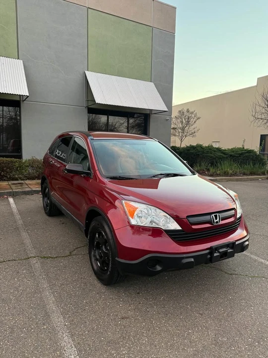 2008 Honda CR-V 3rd Gen - Image 2 of 13