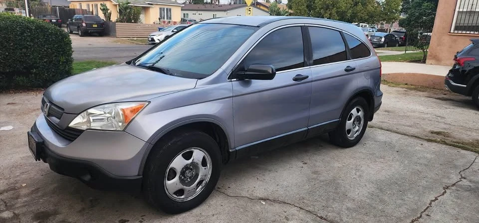 2008 Honda CR-V 3rd Gen - Image 2 of 7