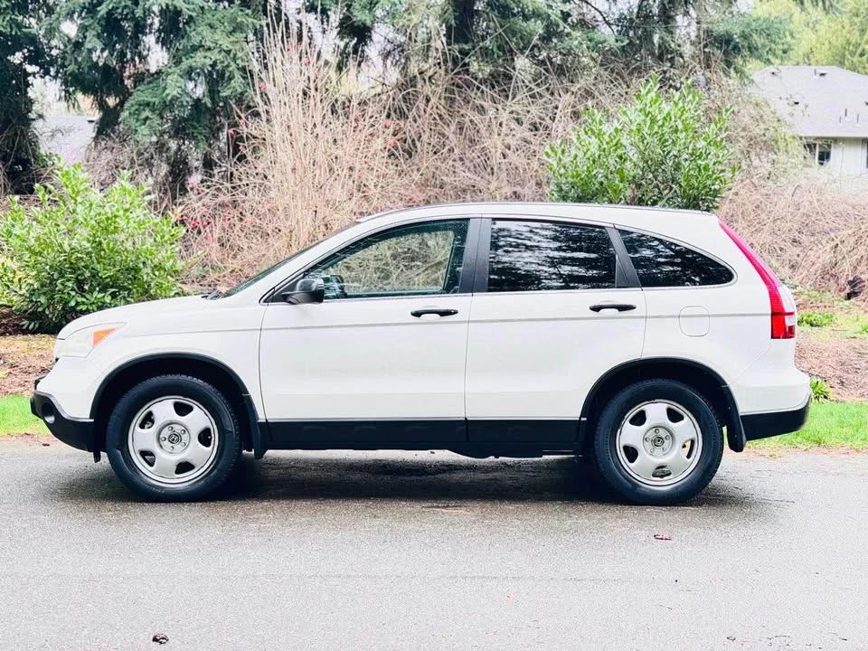 2008 Honda CR-V 3rd Gen - Image 2 of 14