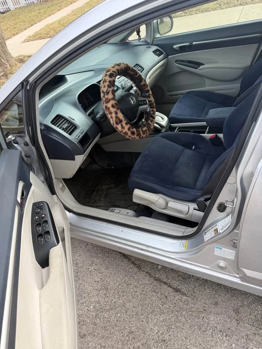 2008 Honda CR-V 3rd Gen - Image 8 of 10