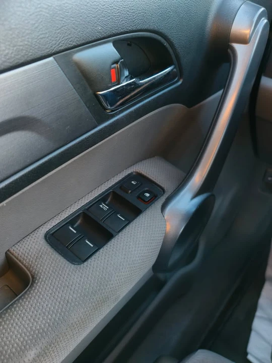 2008 Honda CR-V 3rd Gen - Image 16 of 17