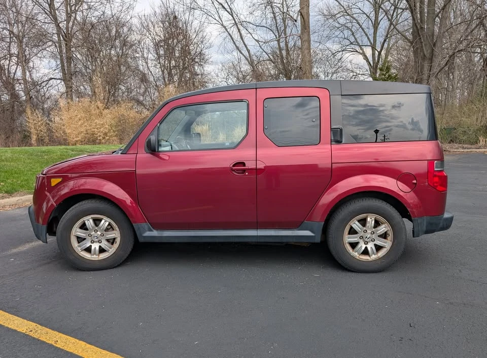2008 Honda Element - Image 3 of 16