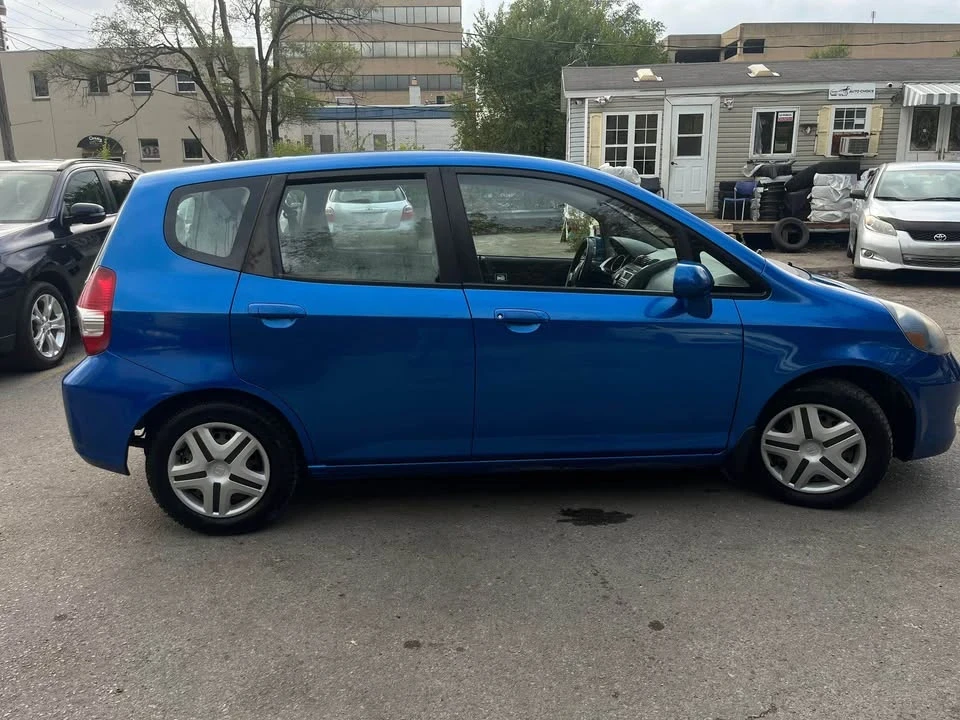 2008 Honda Fit - Image 3 of 13