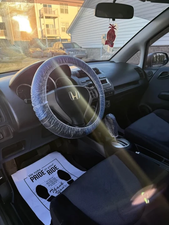 2008 Honda Fit - Image 3 of 7
