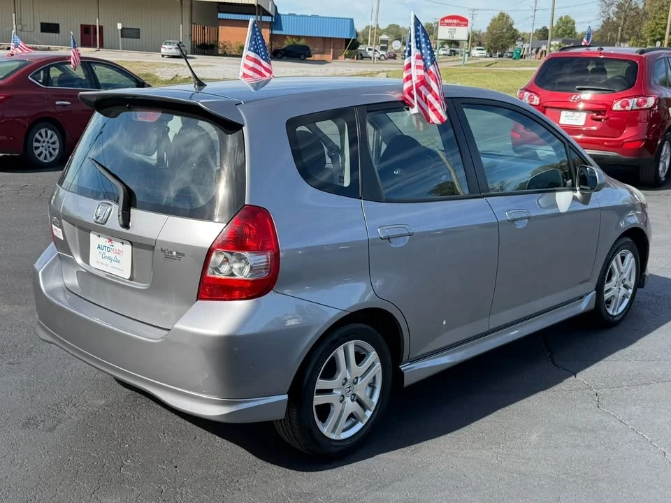 2008 Honda Fit - Image 13 of 16