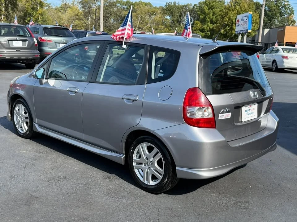 2008 Honda Fit - Image 15 of 16