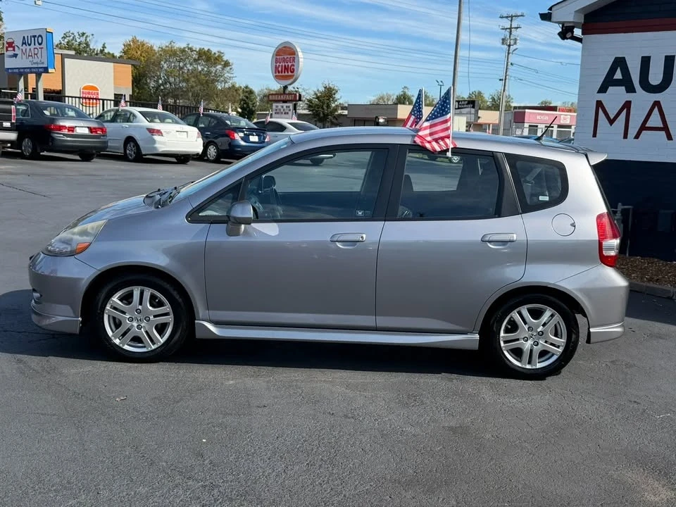 2008 Honda Fit - Image 16 of 16