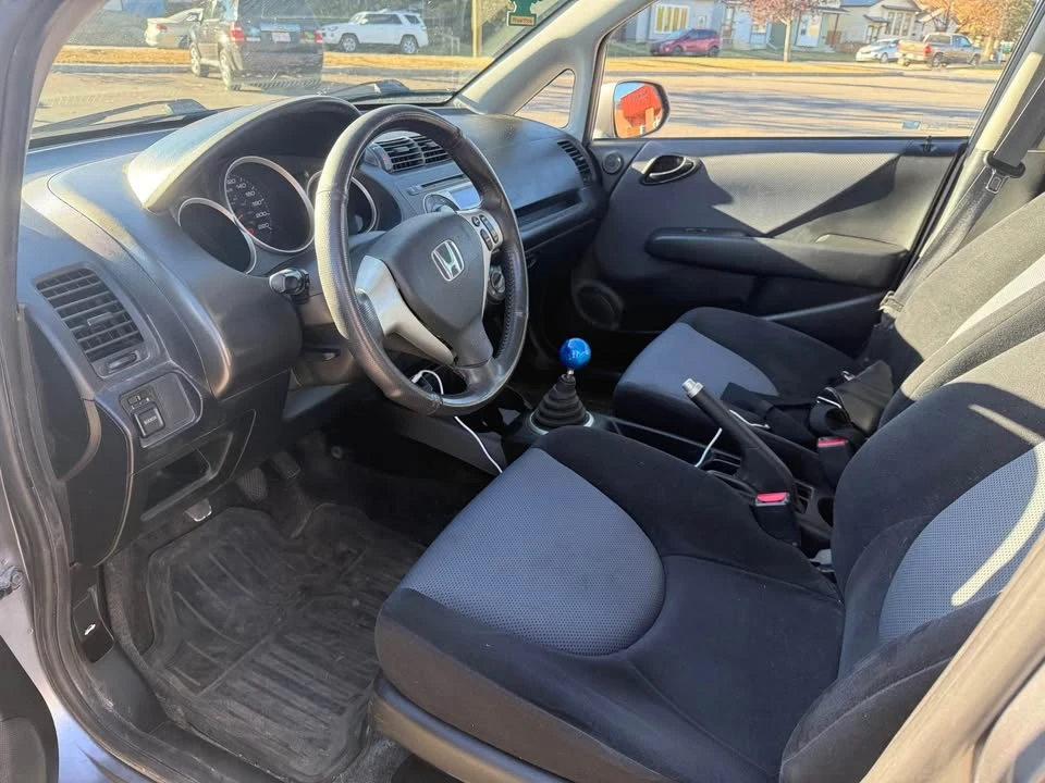 2008 Honda Fit - Image 8 of 11