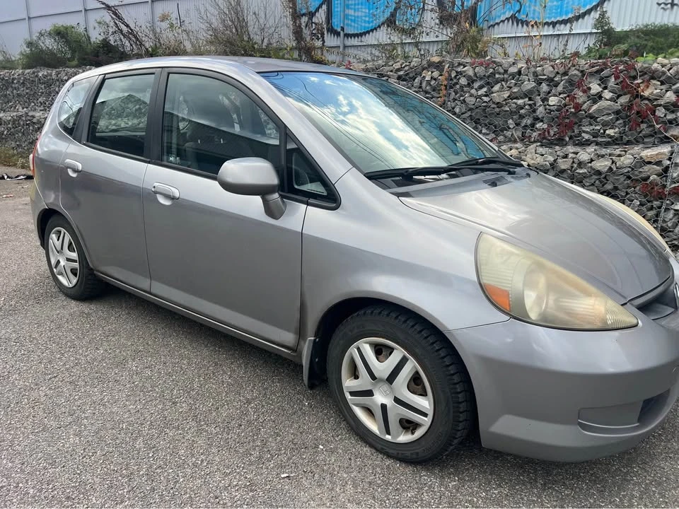 2008 Honda Fit - Image 7 of 14