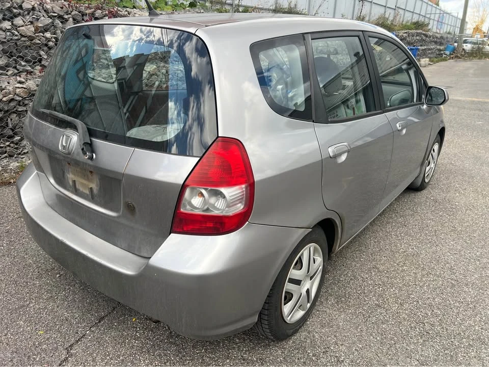 2008 Honda Fit - Image 6 of 14