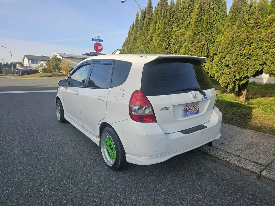 2008 Honda Fit - Image 3 of 14